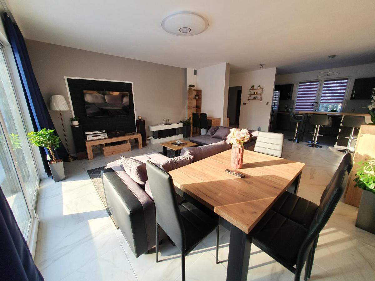 Nowy Dom Apartament Z Widokiem Na Gory 8 Osob Μπιέλσκο-Μπιάλα Εξωτερικό φωτογραφία